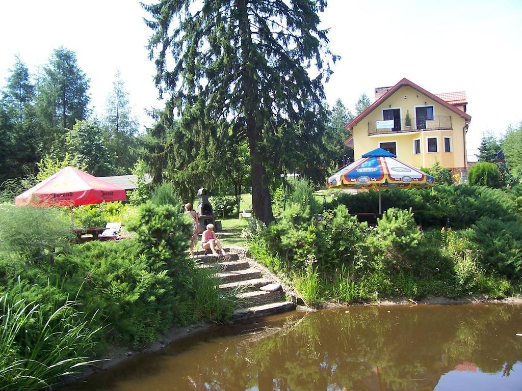 Vila Gosciniec Nad Stawem Szczytno  Exteriér fotografie